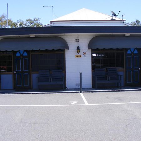 Motel Lodge Rockhampton Exterior foto